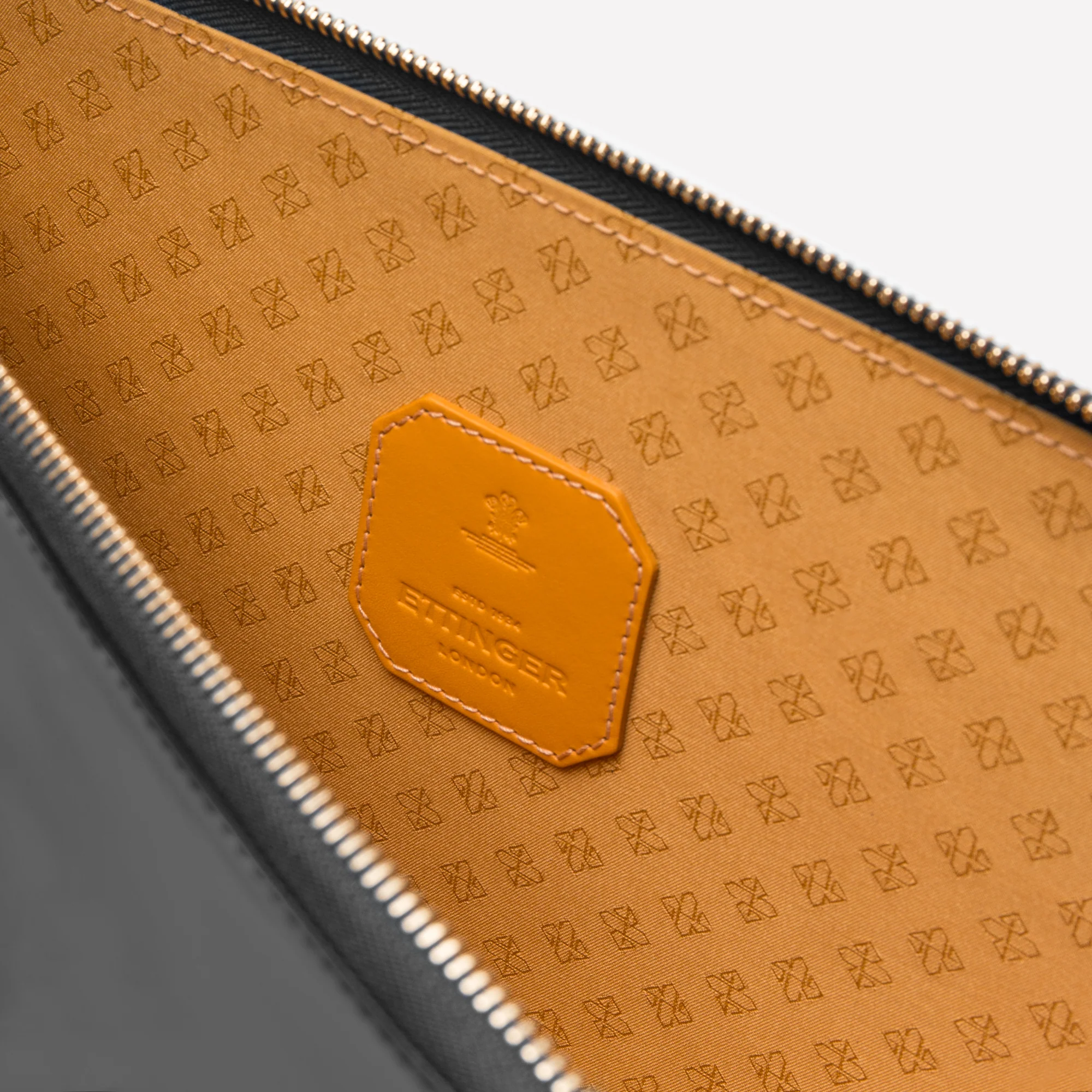 Bridle Hide Large Zip Portfolio - Image 12