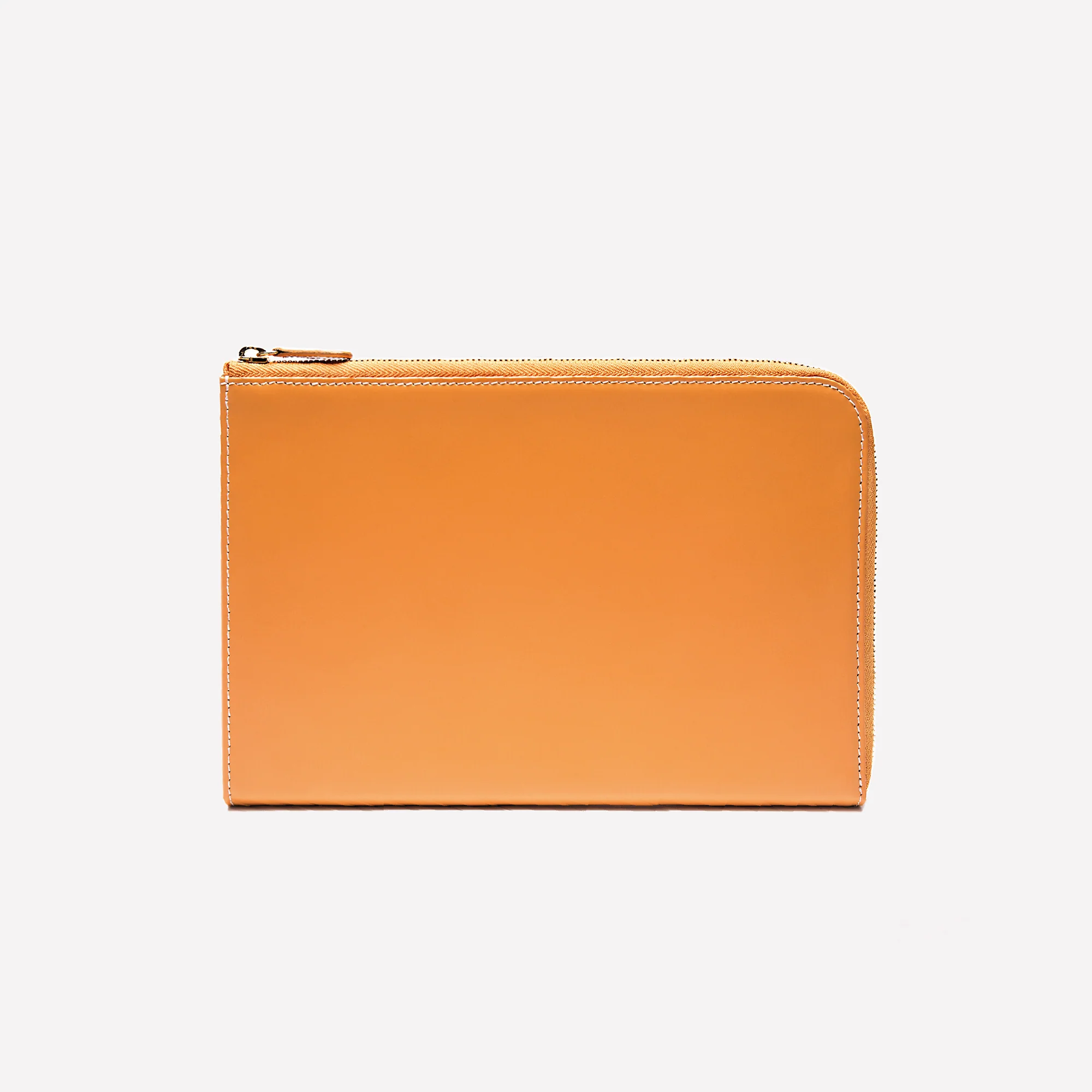 Bridle Hide Medium Zip Pouch - Image 12