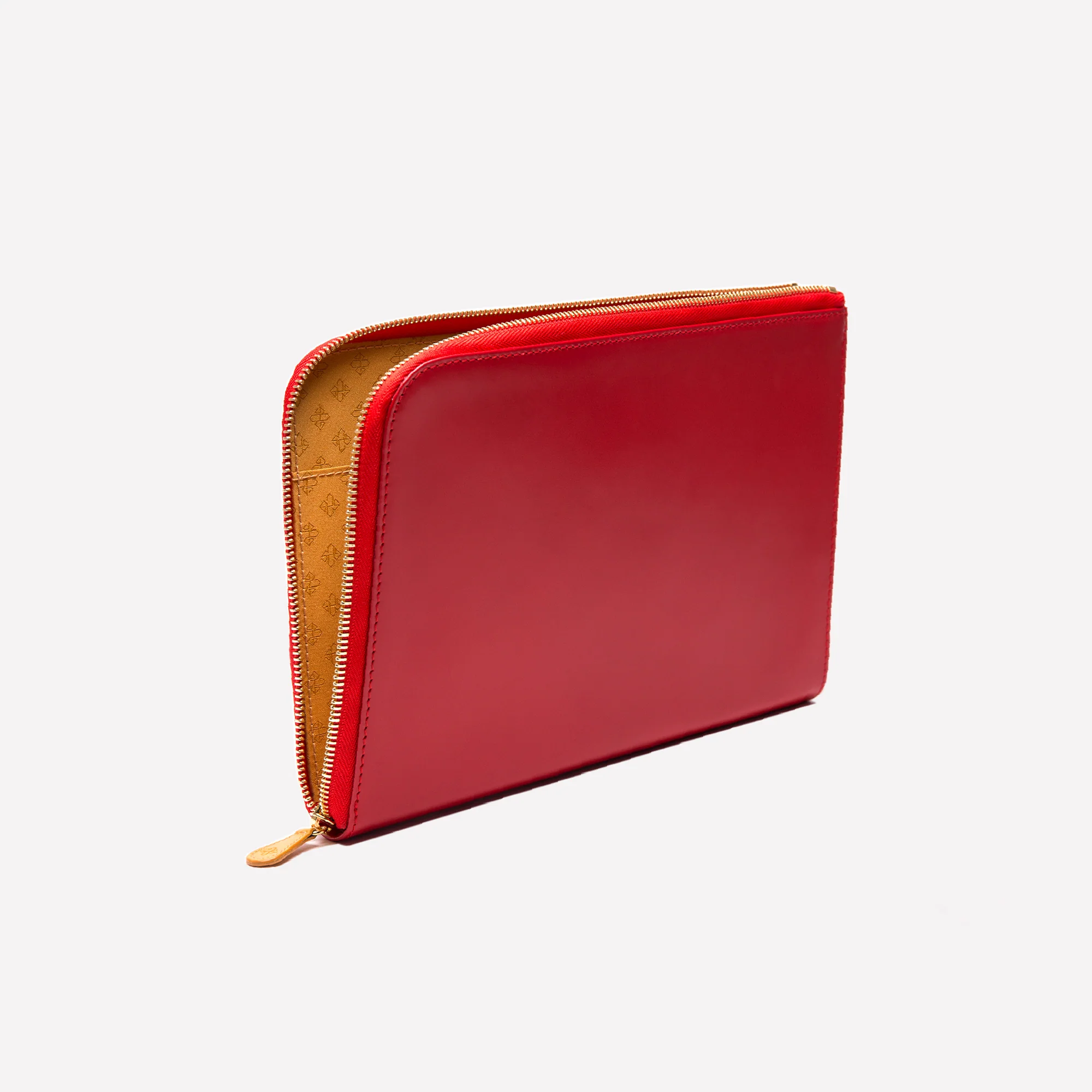 Bridle Hide Medium Zip Pouch - Image 28