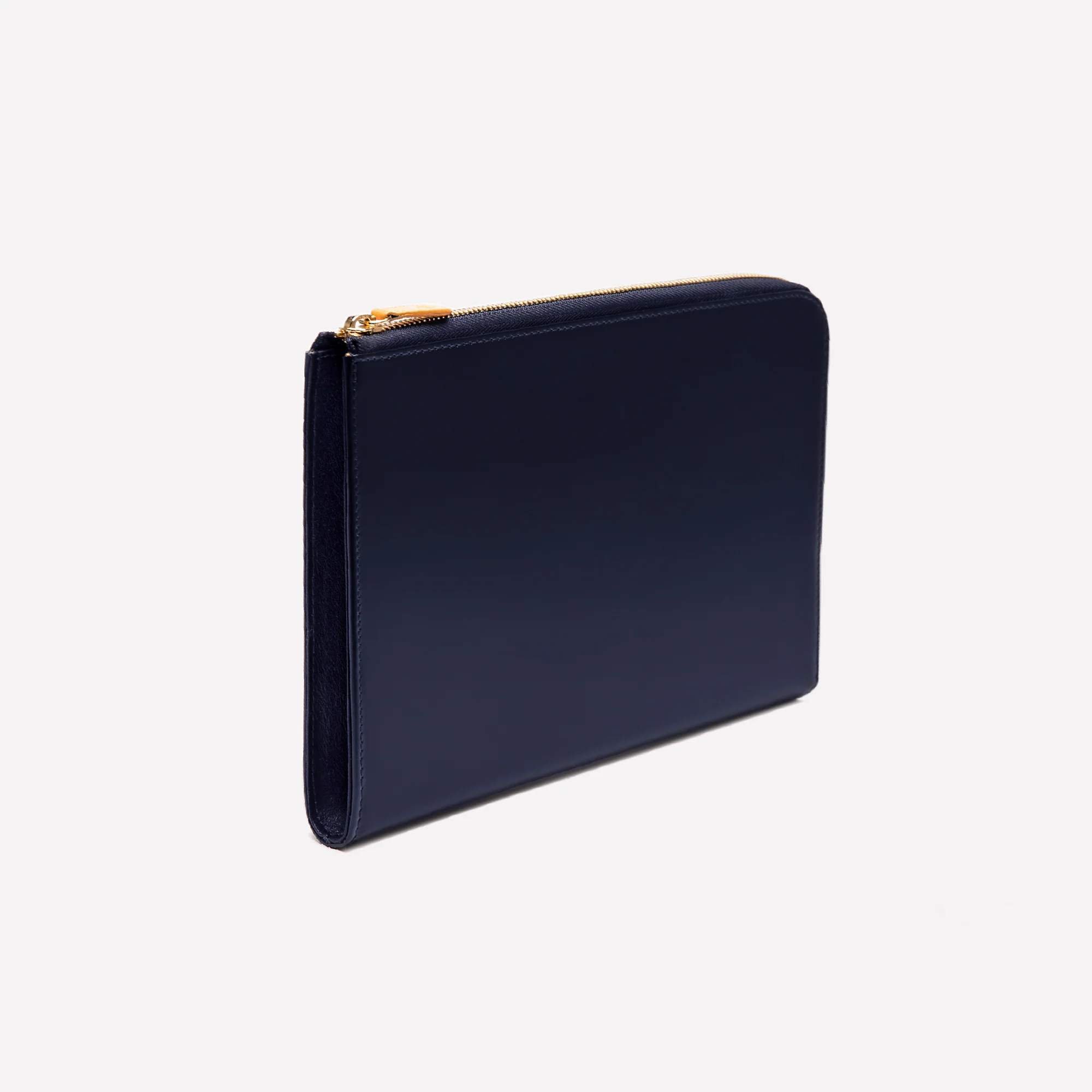 Bridle Hide Medium Zip Pouch - Image 9