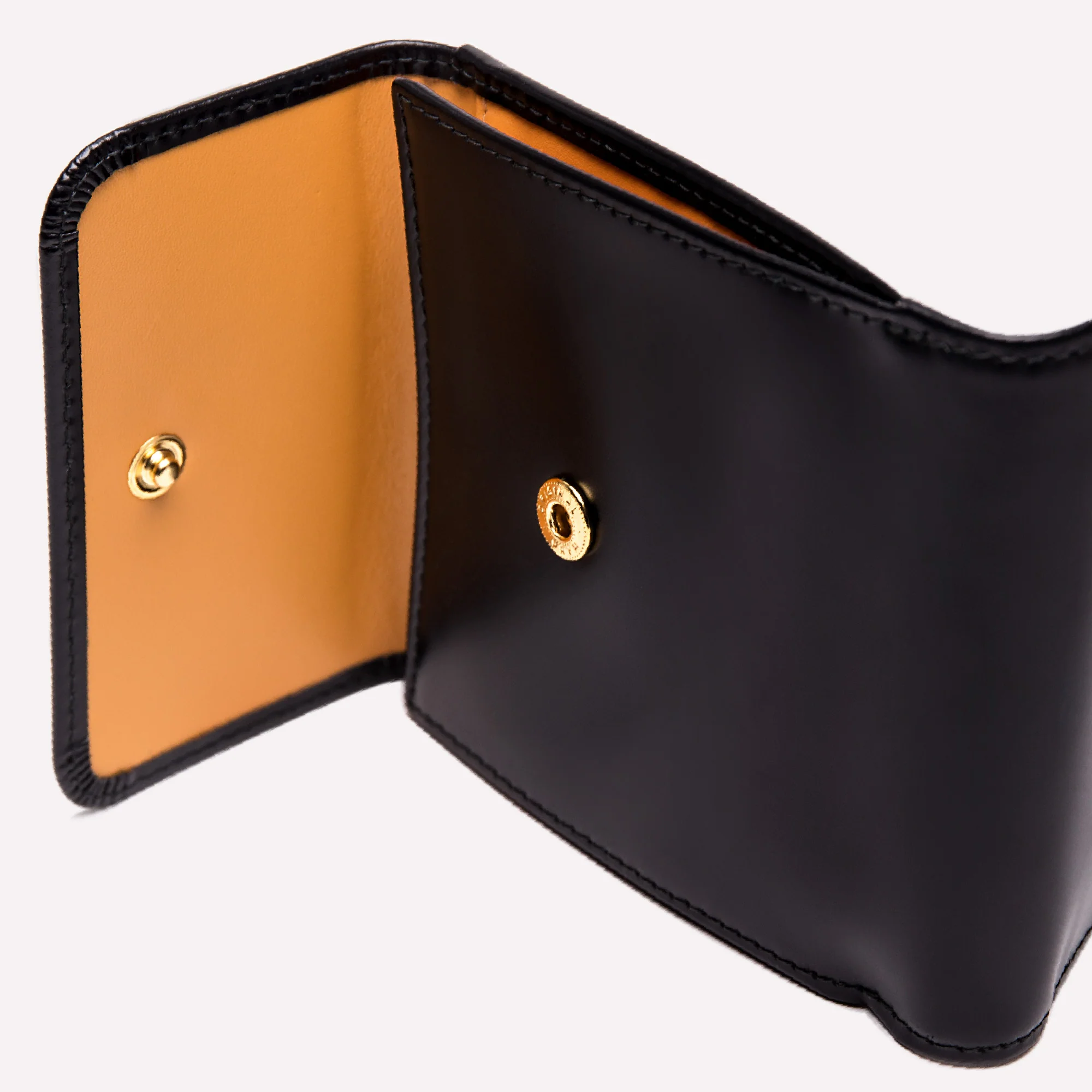 Bridle Hide Tab Wallet with 10 C/C & Purse - Image 28