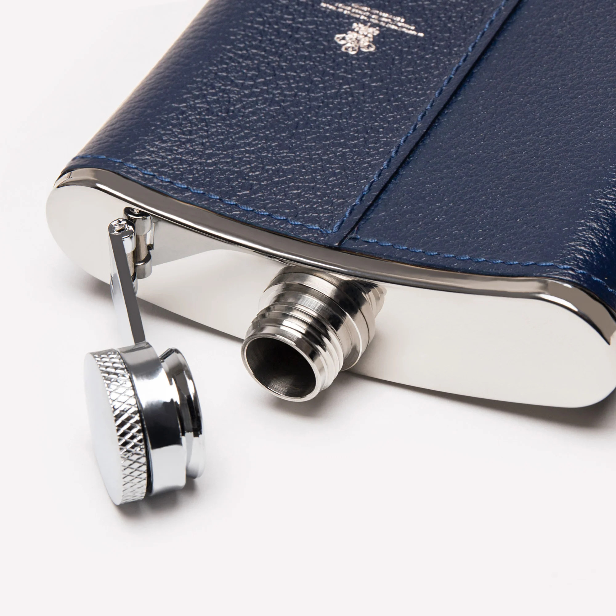 Capra 4oz Hip Flask - Image 15
