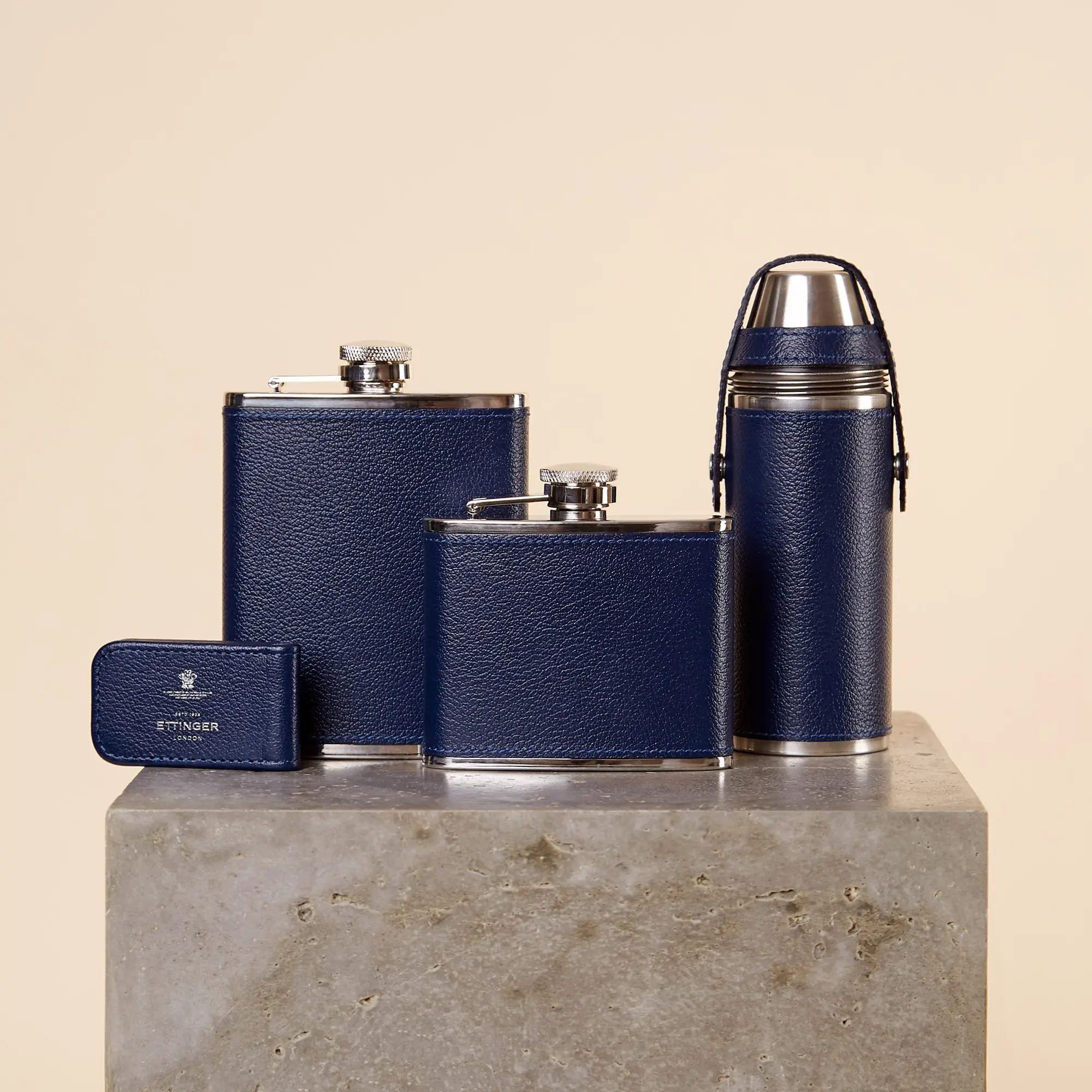 Capra 4oz Hip Flask - Image 16