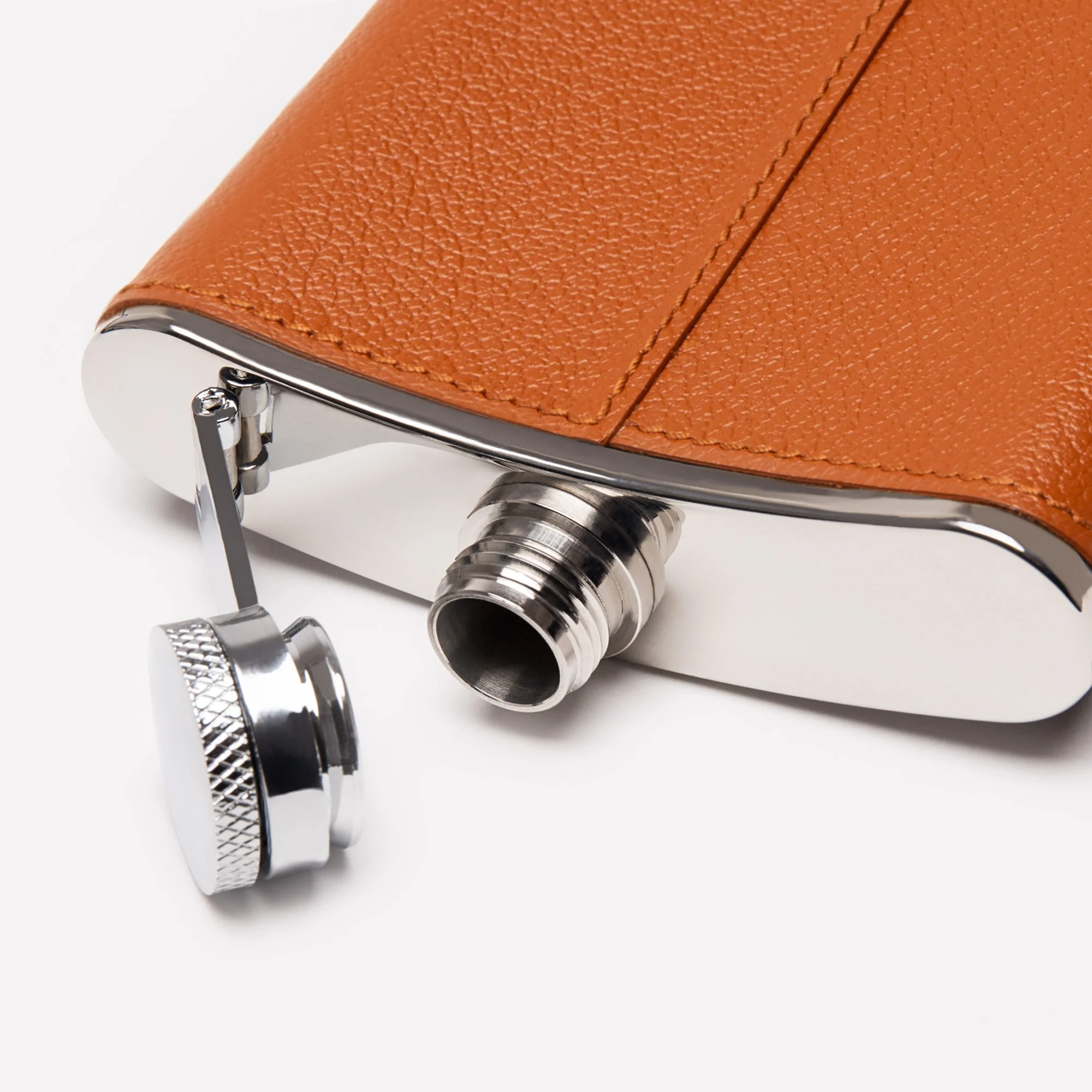 Capra 6oz Hip Flask - Image 7