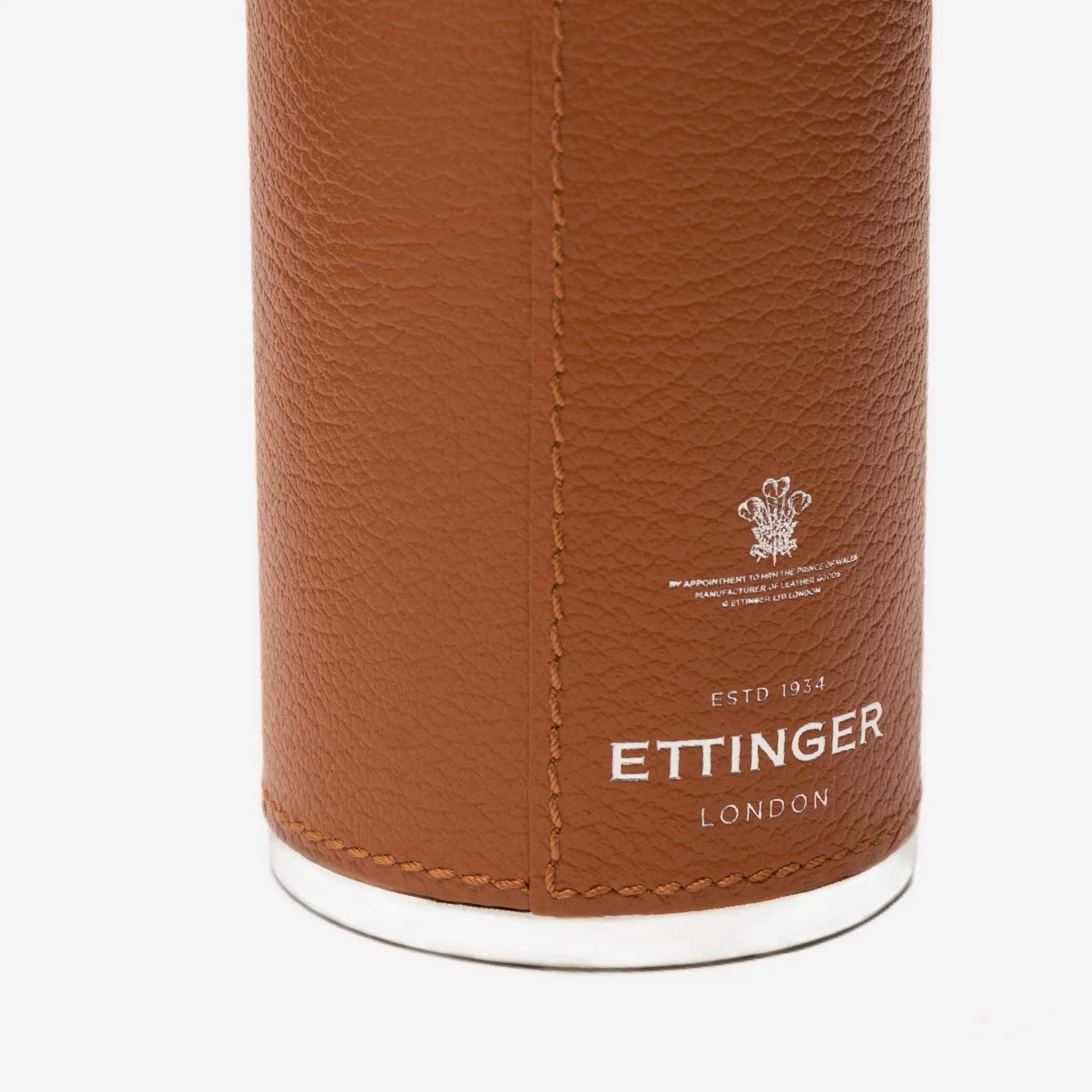 Capra 8oz Hunter Flask with 4 Cups - Image 11