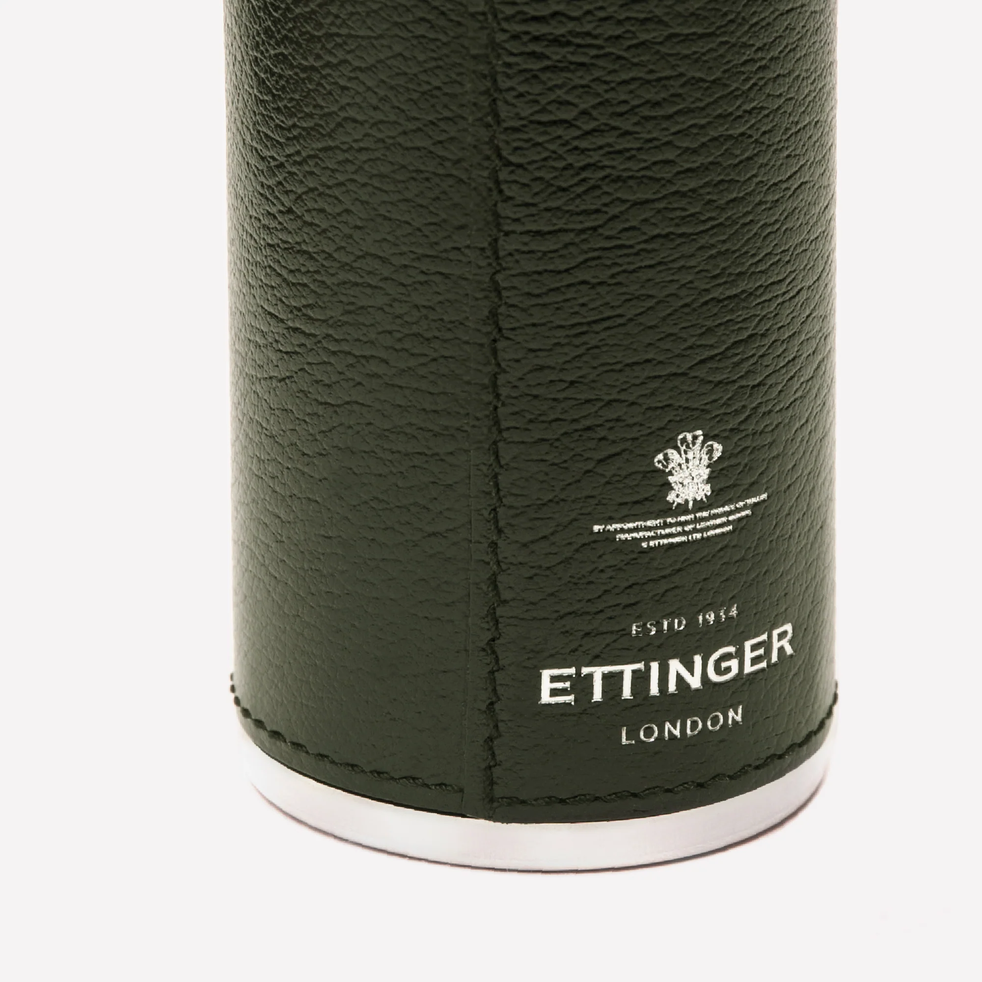 Capra 8oz Hunter Flask with 4 Cups - Image 20