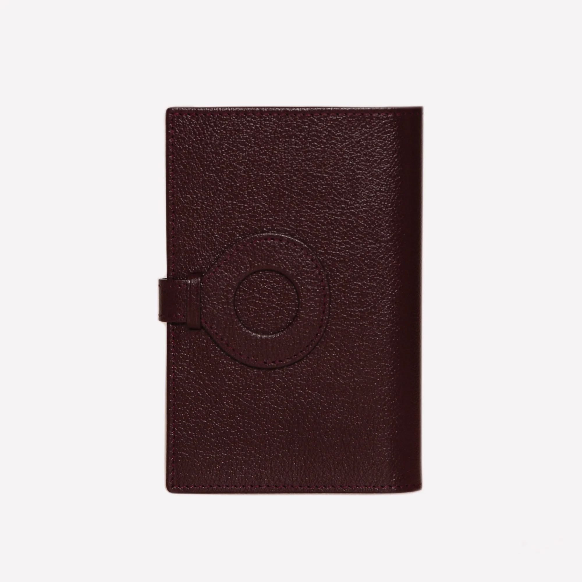 Capra AirTag Passport Case - Image 14