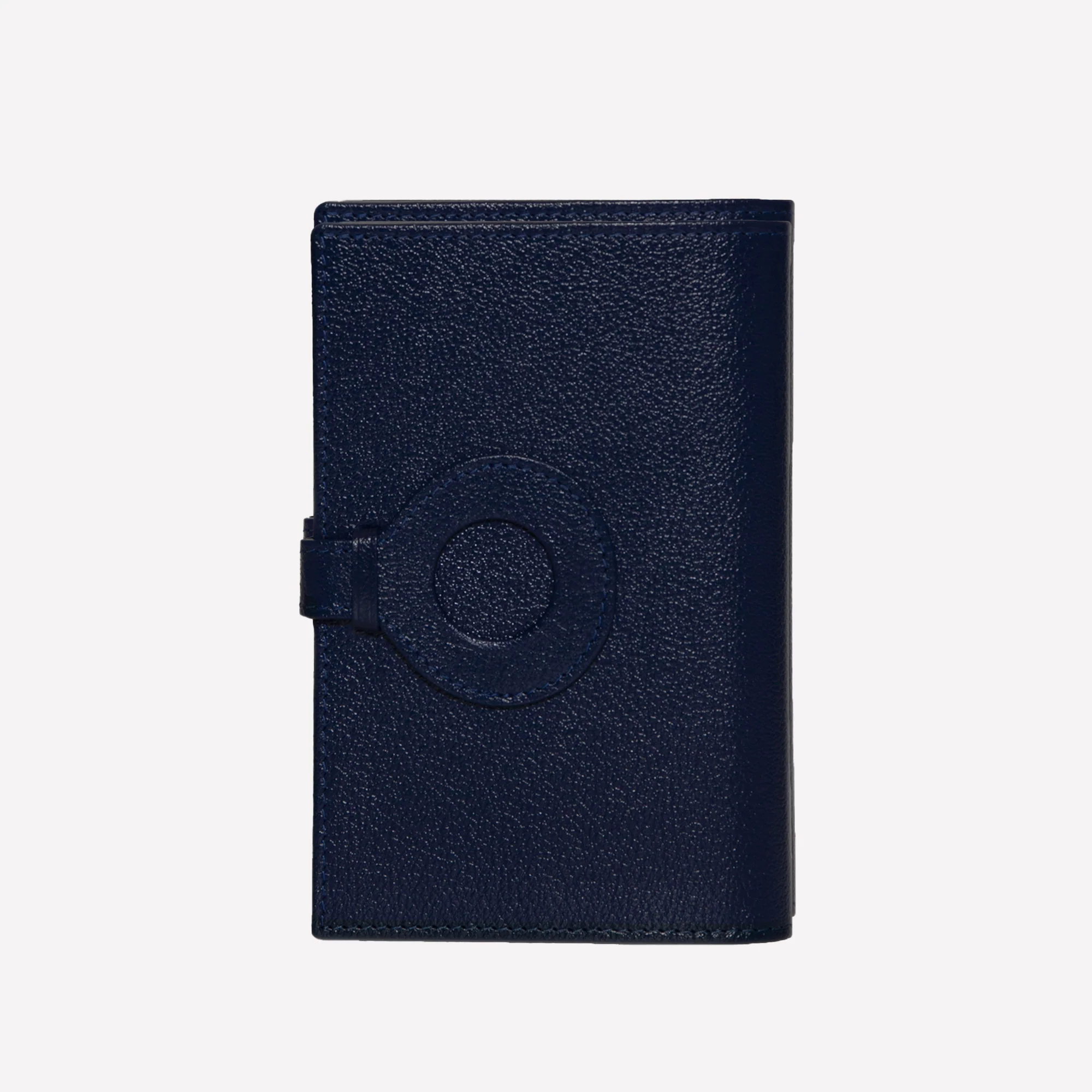 Capra AirTag Passport Case - Image 24