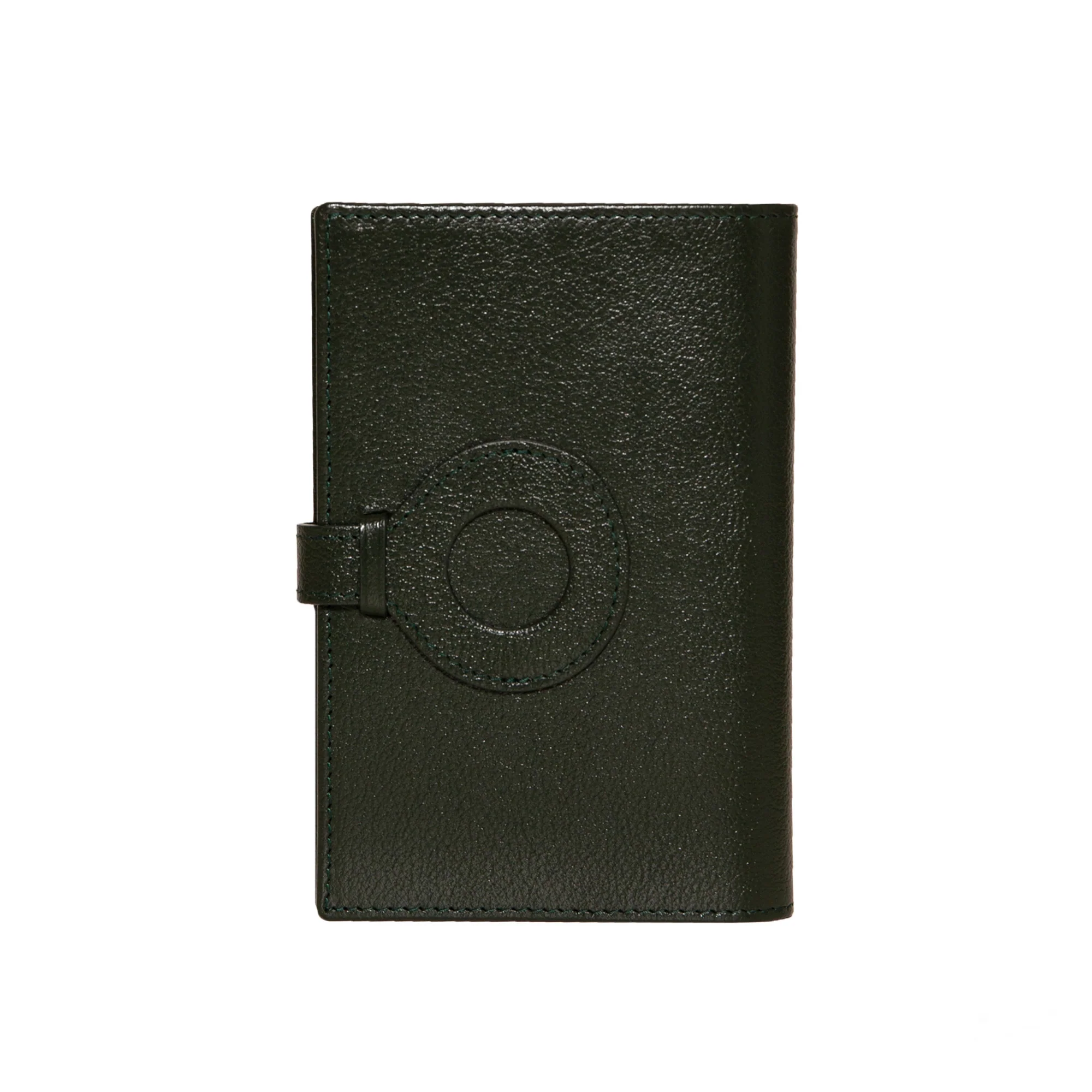 Capra AirTag Passport Case - Image 8