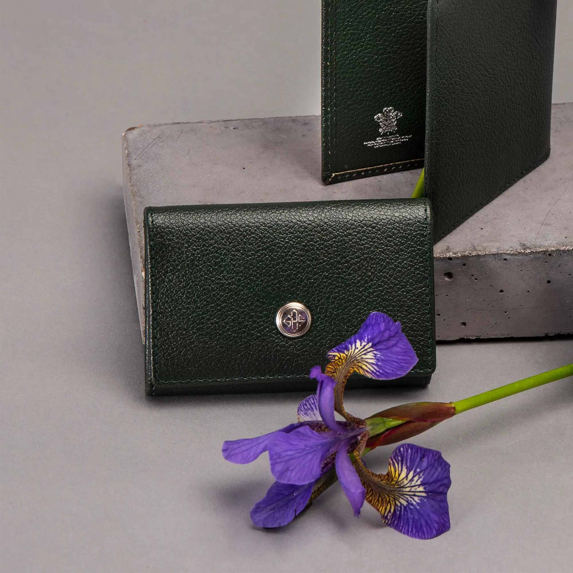 Capra Coin Purse With Card Pocket - Image 19