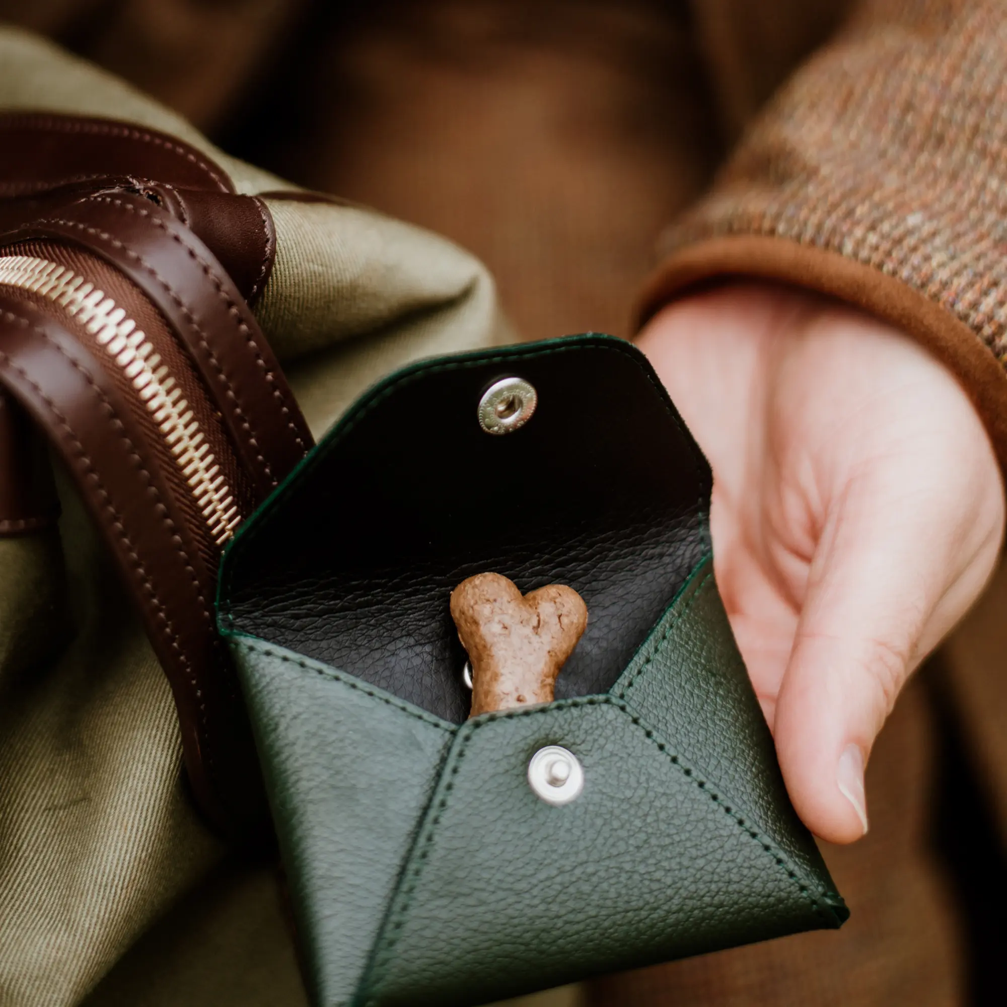 Capra Dog Treat Holder - Image 4