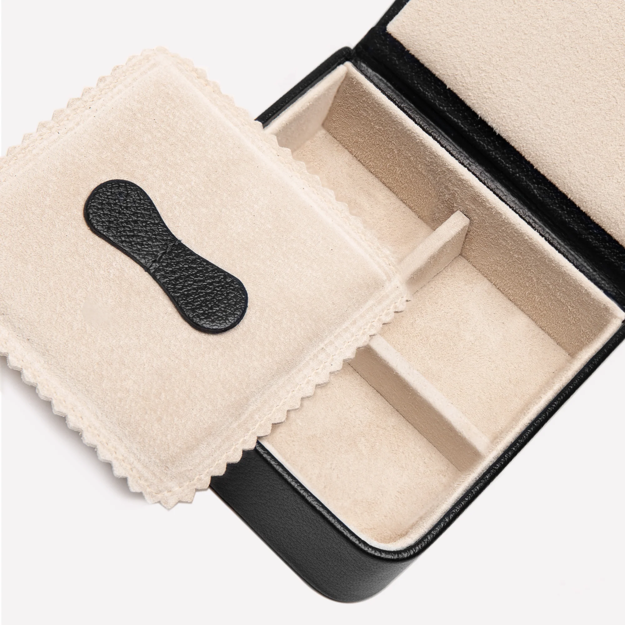 Capra Ecru Medium Jewellery / Cufflink Box - Image 11