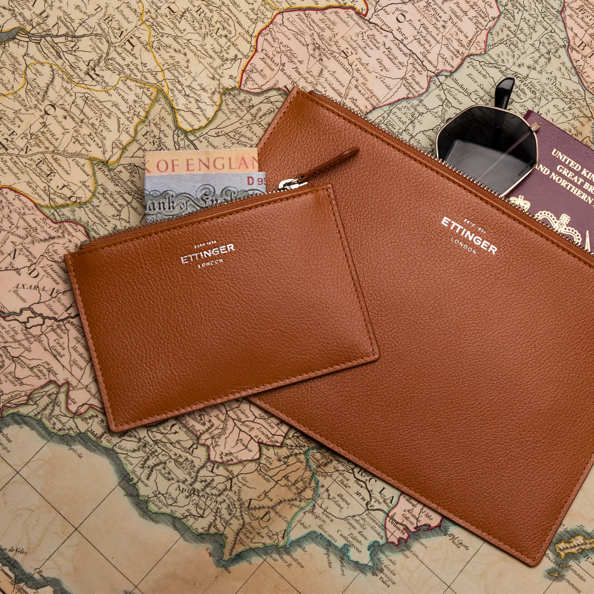 Capra Mini Pouch - Image 14
