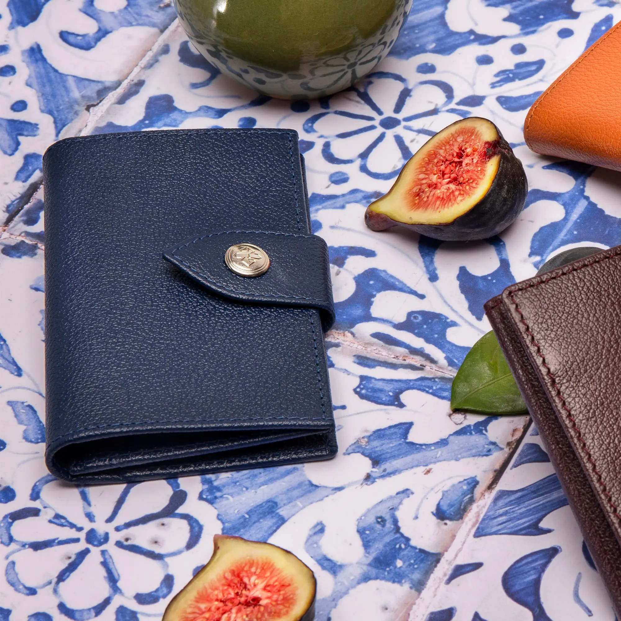 Capra Visiting Card Case With Tab - Image 8
