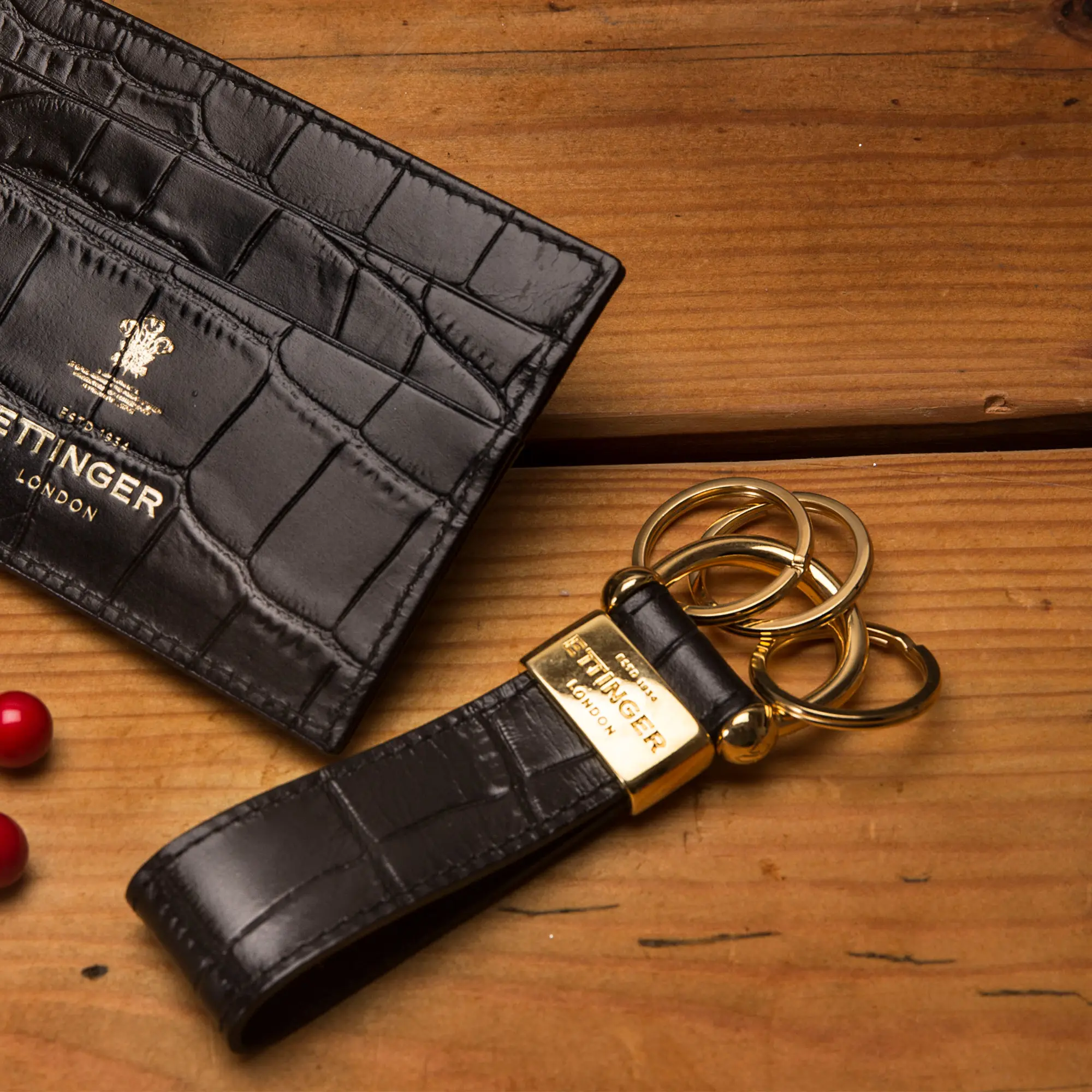 Croco Stirrup Keyring - Image 4