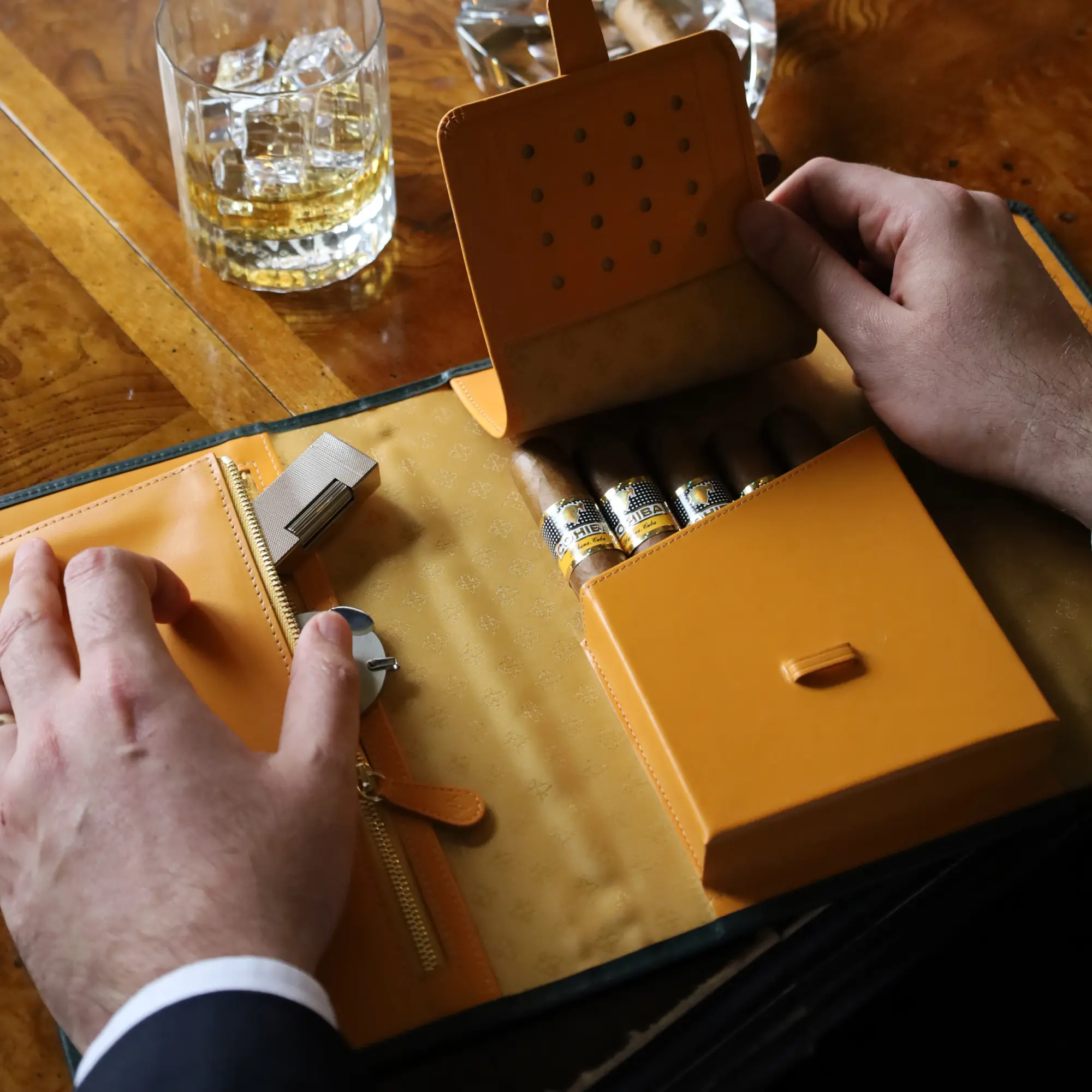 Hunters & Frankau X Ettinger Leather Cigar Wrap - Image 8