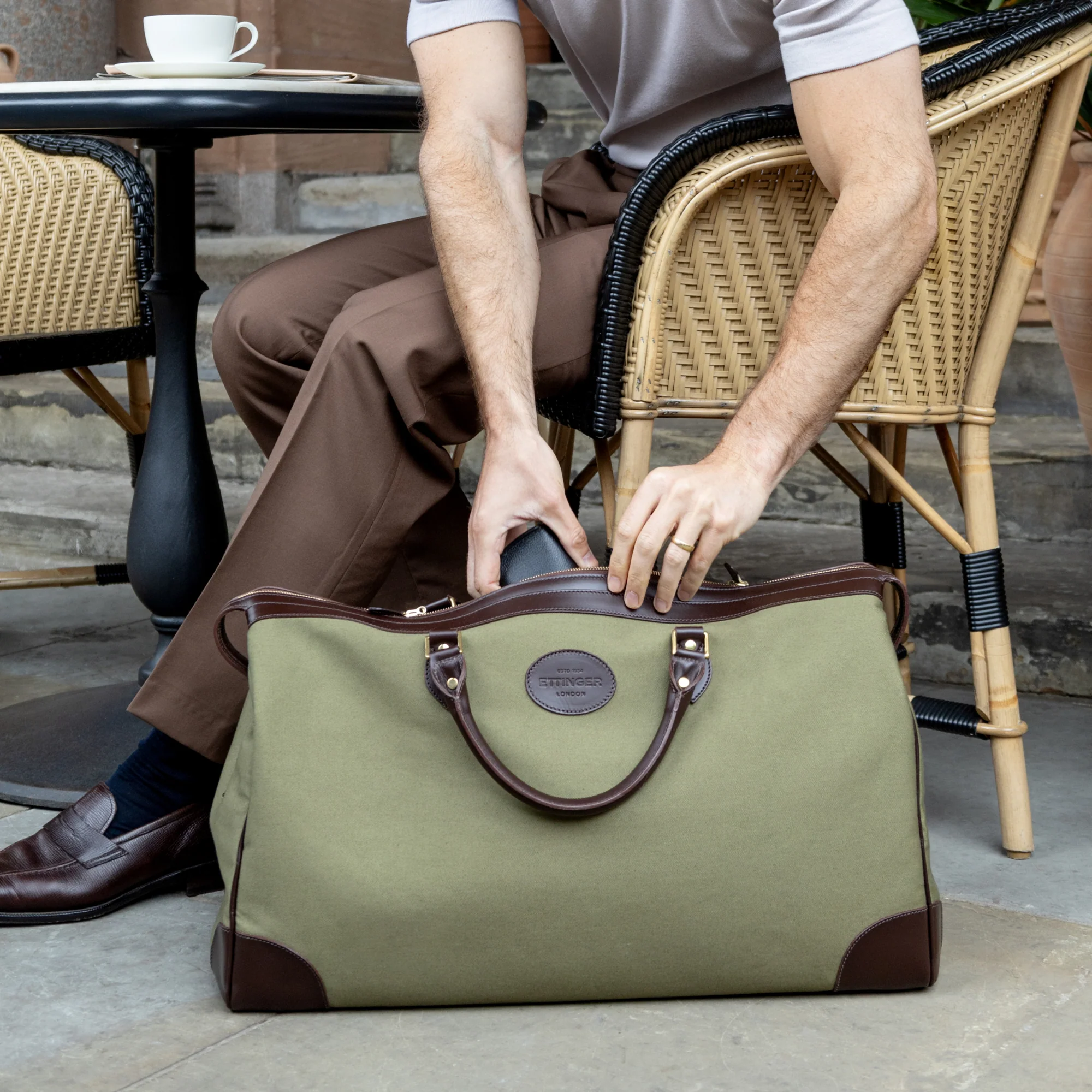 Pursuits Cotswold Weekend Bag - Image 16