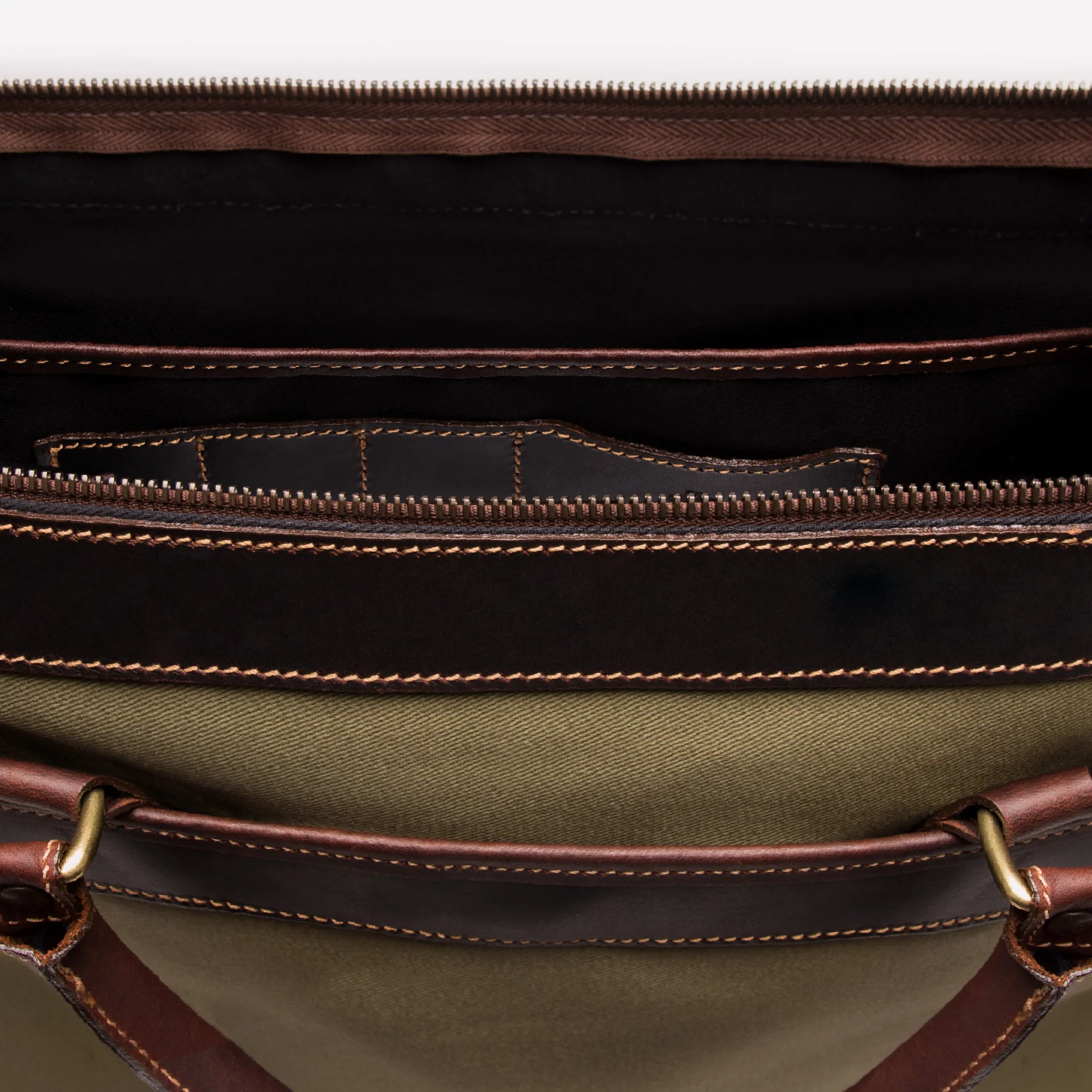 Pursuits Wimbledon Briefcase - Image 3