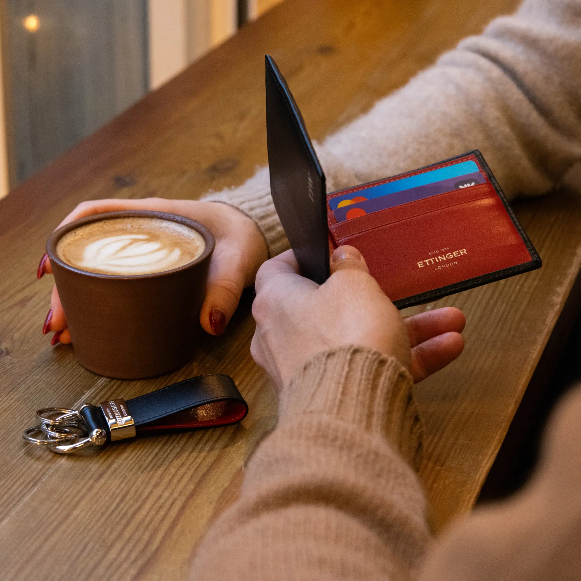 Sterling Billfold Wallet with 6 C/C - Image 8